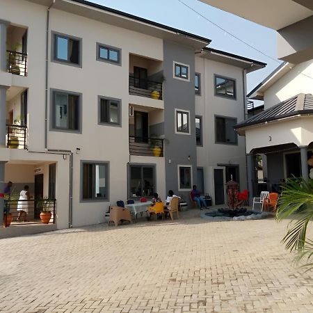 Queen'S Hill Lodge Gbawe Exterior foto