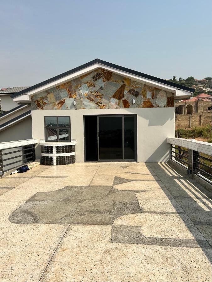 Queen'S Hill Lodge Gbawe Exterior foto